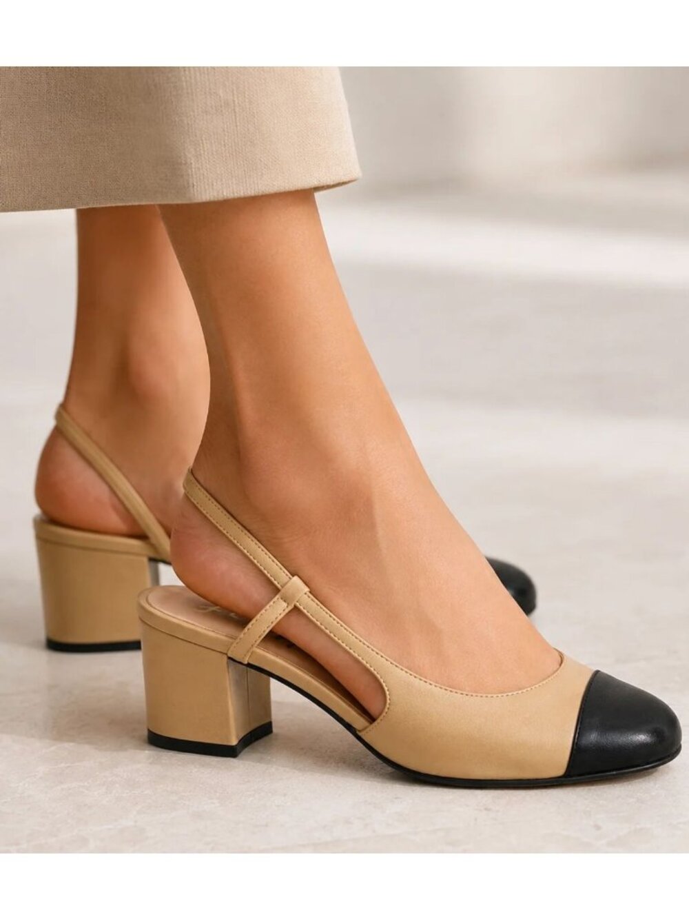 FS/NY French Soles Baton Camel Black Leather Tan Heels 7 Quiet Luxury Old Money